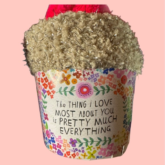 Natural Life and boutique items. SO CUTE!🩷💕🩷💕🩷💕🩷💕🩷💕🩷 - Picture 7 of 9